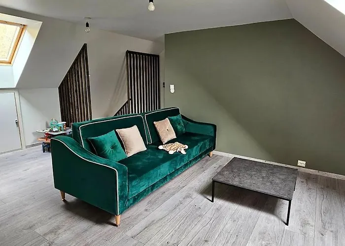 Villa Familie Bolig Med Hage