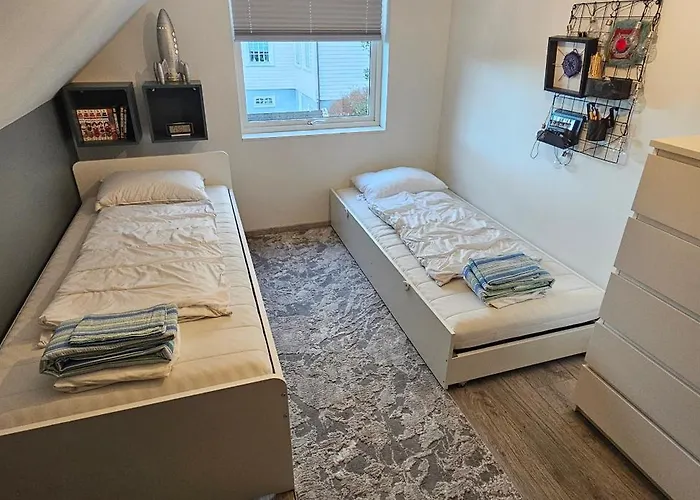 Familie Bolig Med Hage Villa